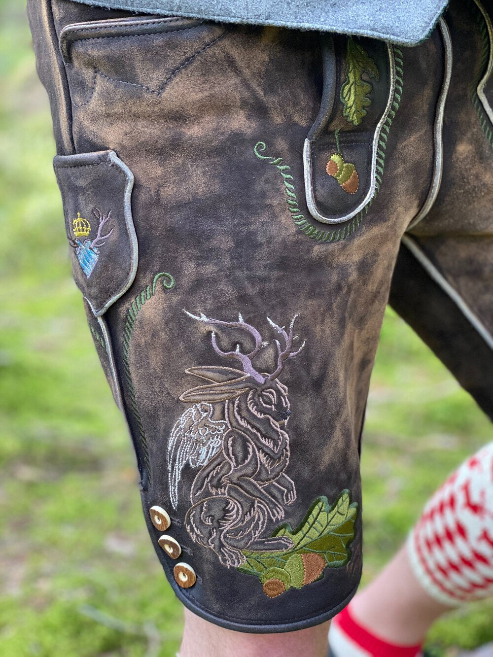 Lederhosen und Trachtenwesten