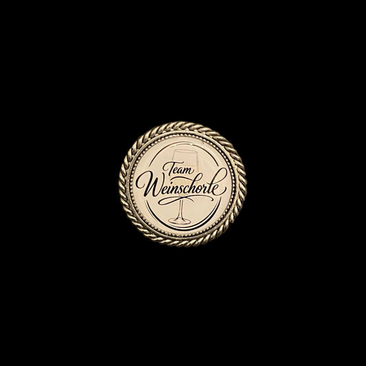 Pin Team Weinschorle