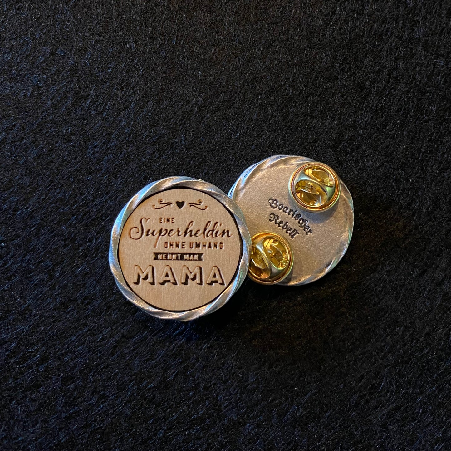 Pin‘s mit Sprüchen