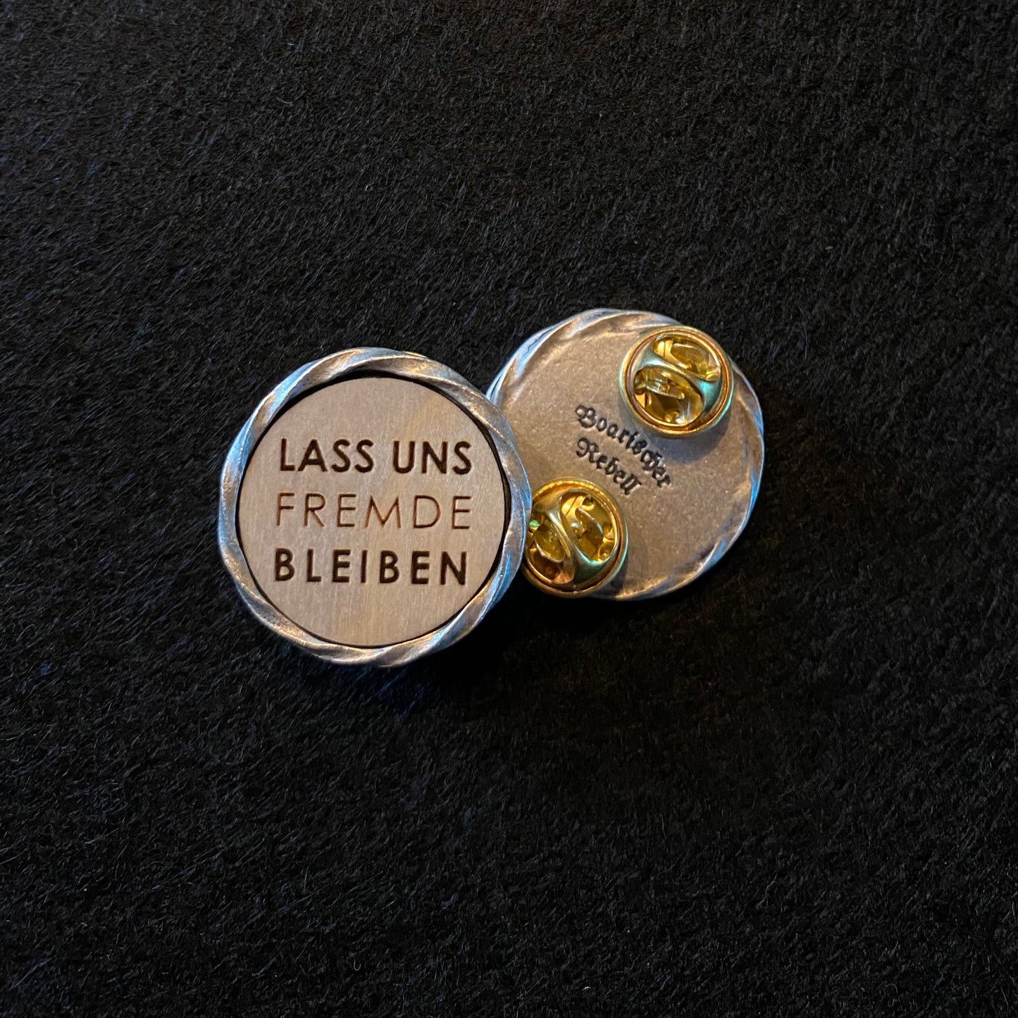 Pin‘s mit Sprüchen
