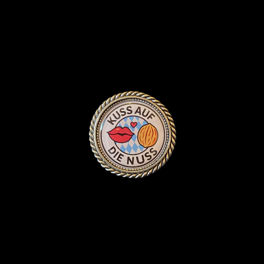 Pin Kuss auf die Nuss